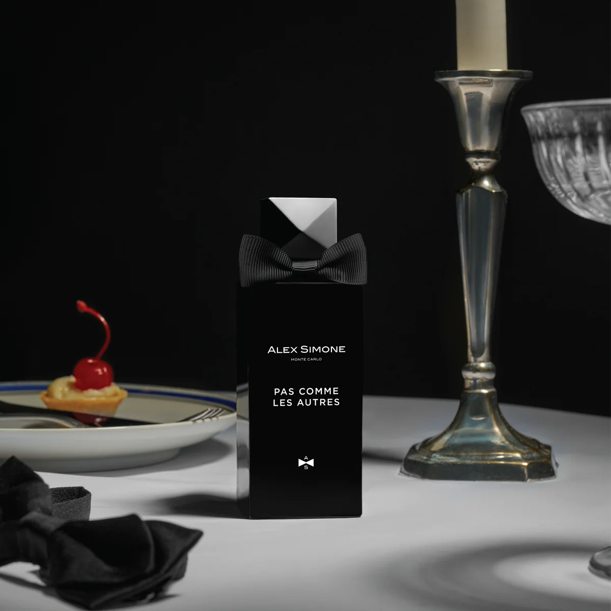 Pas Comme Les Autres