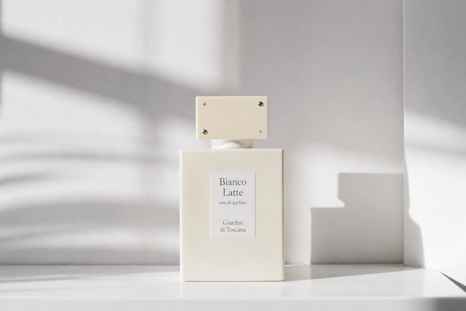 Bianco Latte vs Escapade Gourmande : l'essence des vanilles virales